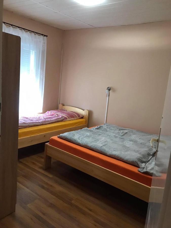 HajdúszoboszlóTahiti Apartman公寓 外观 照片