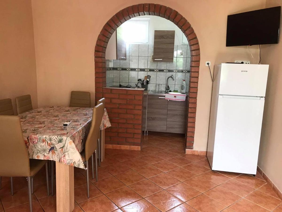 HajdúszoboszlóTahiti Apartman公寓 外观 照片