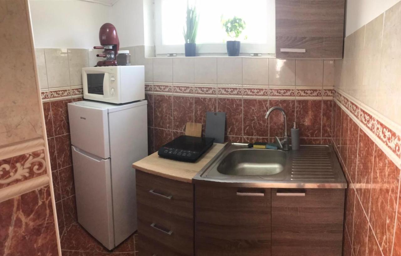 HajdúszoboszlóTahiti Apartman公寓 外观 照片