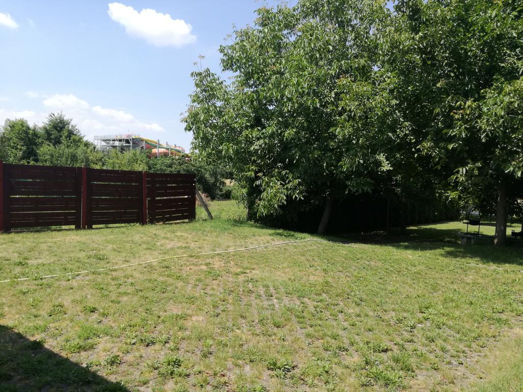 HajdúszoboszlóTahiti Apartman公寓 外观 照片